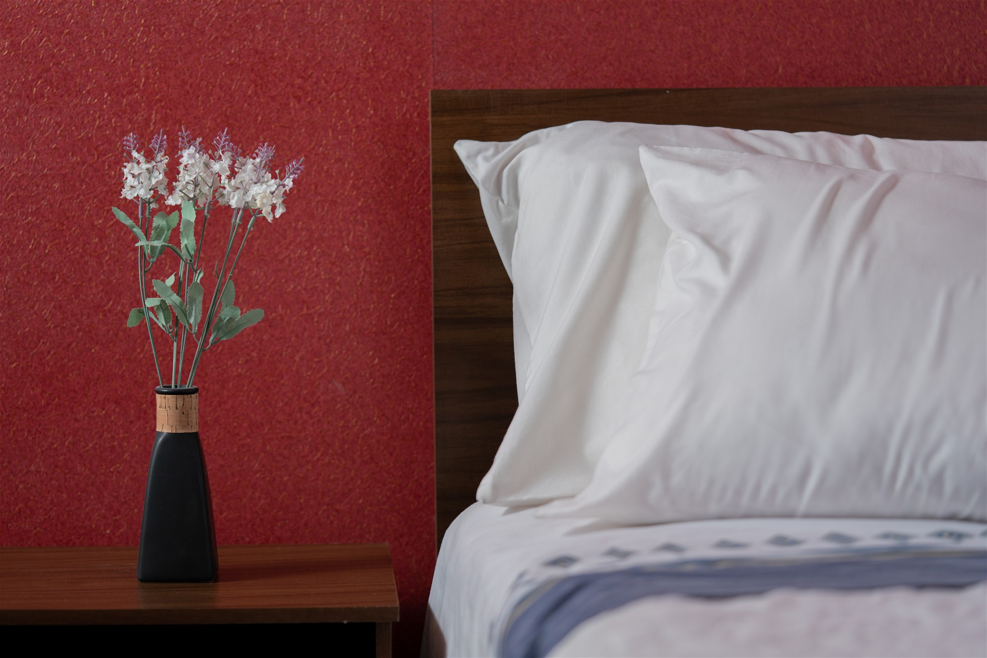 Tonito Room Detail 1